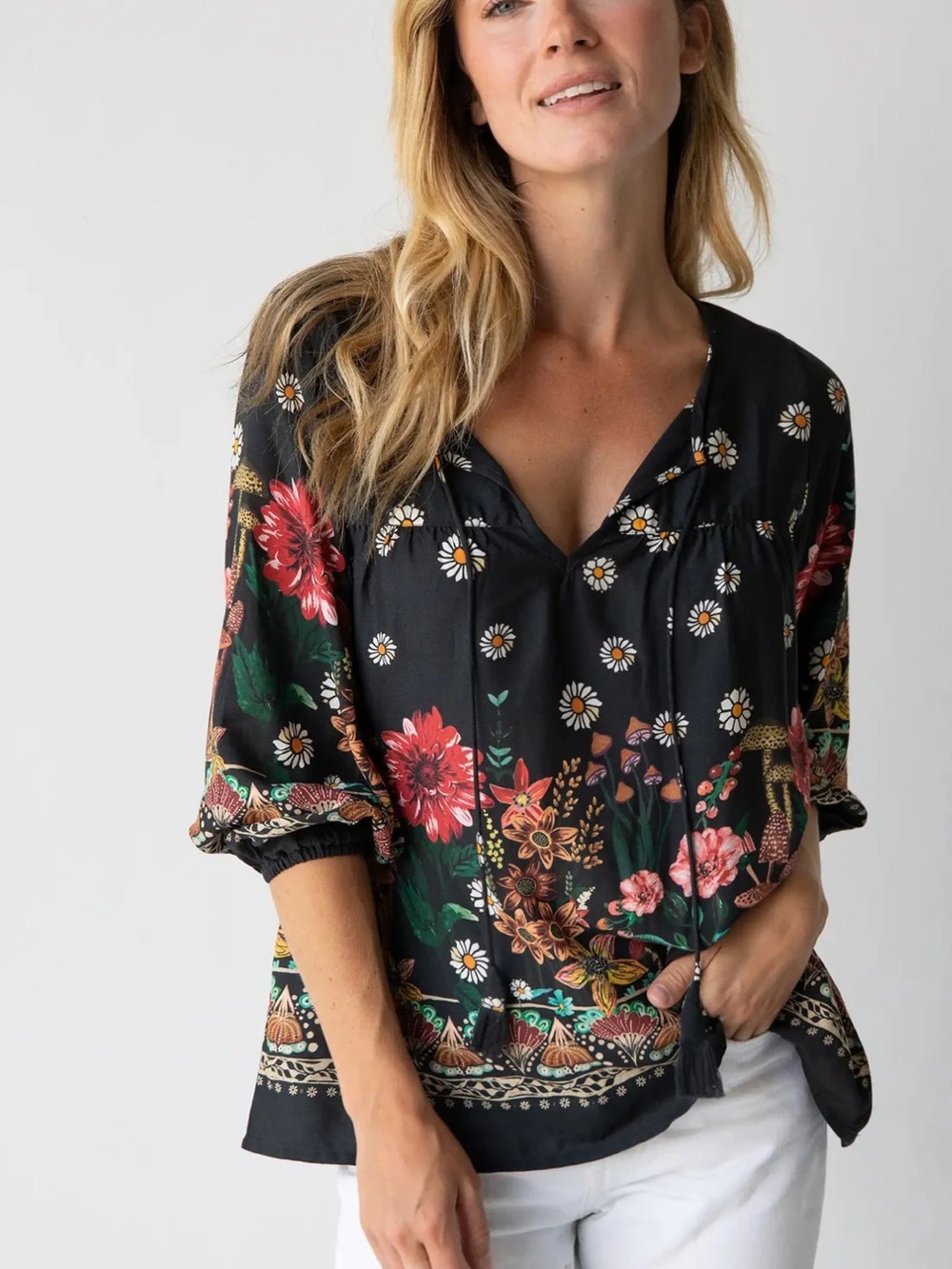 Natural Life Maribel Top Black Floral Mushroom Boho Cottagecore Blouse Medium
